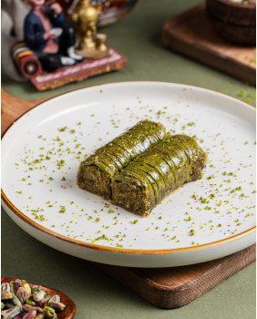 Fıstıqlı Sarma
